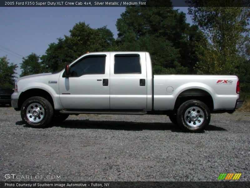 Silver Metallic / Medium Flint 2005 Ford F350 Super Duty XLT Crew Cab 4x4