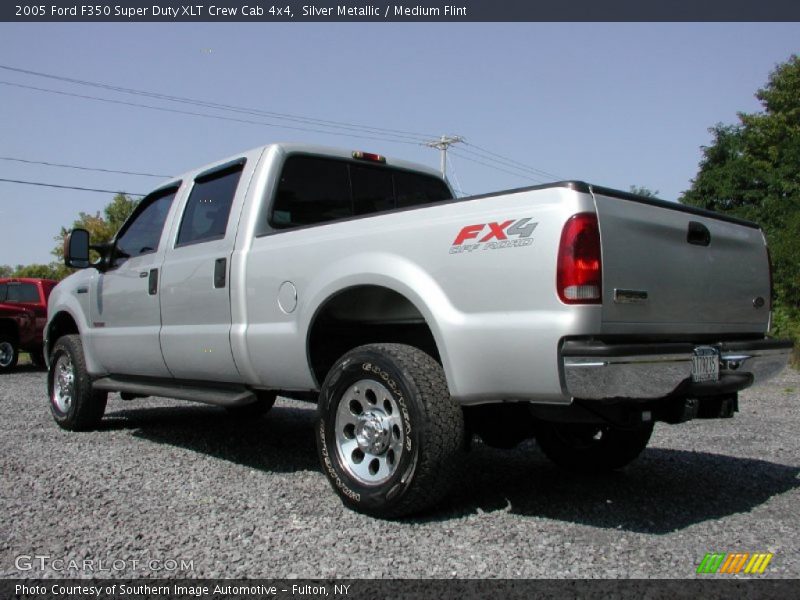 Silver Metallic / Medium Flint 2005 Ford F350 Super Duty XLT Crew Cab 4x4