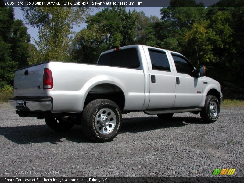 Silver Metallic / Medium Flint 2005 Ford F350 Super Duty XLT Crew Cab 4x4