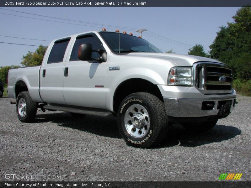 Silver Metallic / Medium Flint 2005 Ford F350 Super Duty XLT Crew Cab 4x4