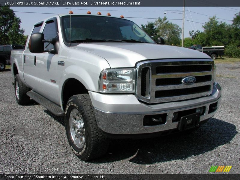 Silver Metallic / Medium Flint 2005 Ford F350 Super Duty XLT Crew Cab 4x4
