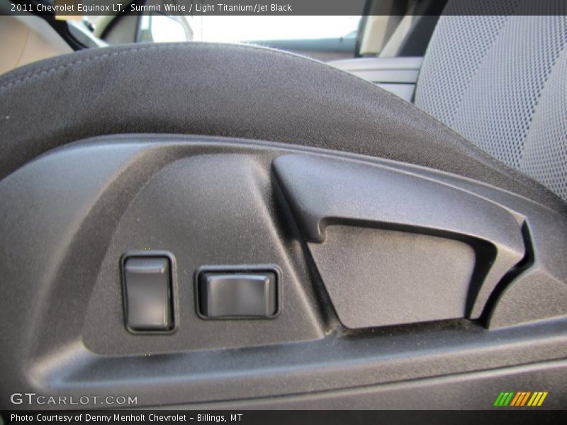 Summit White / Light Titanium/Jet Black 2011 Chevrolet Equinox LT