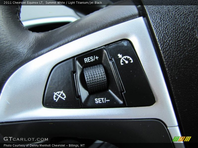 Summit White / Light Titanium/Jet Black 2011 Chevrolet Equinox LT