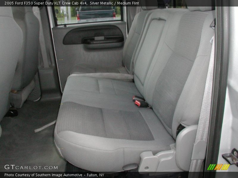 Silver Metallic / Medium Flint 2005 Ford F350 Super Duty XLT Crew Cab 4x4