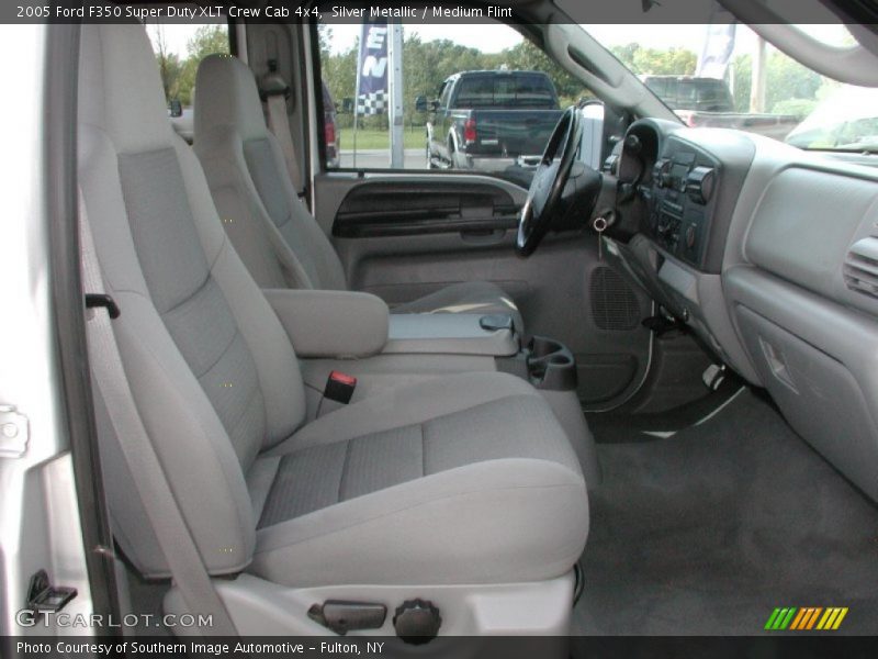 Silver Metallic / Medium Flint 2005 Ford F350 Super Duty XLT Crew Cab 4x4