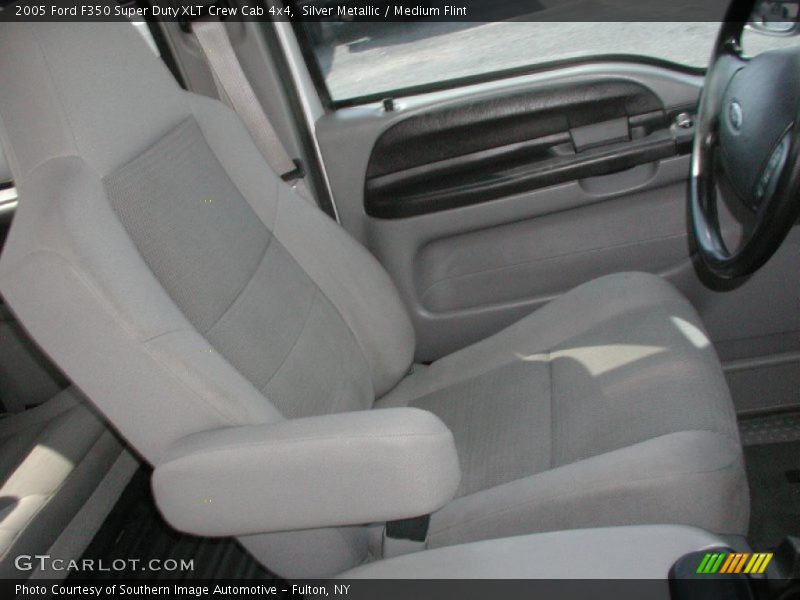 Silver Metallic / Medium Flint 2005 Ford F350 Super Duty XLT Crew Cab 4x4
