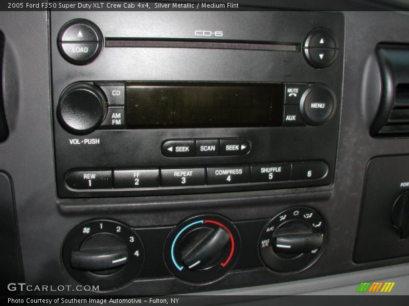 Silver Metallic / Medium Flint 2005 Ford F350 Super Duty XLT Crew Cab 4x4