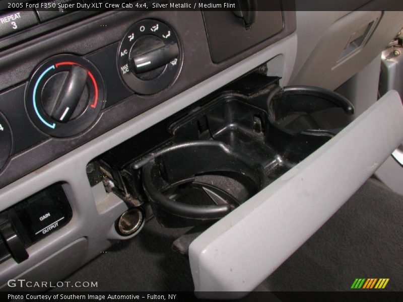 Silver Metallic / Medium Flint 2005 Ford F350 Super Duty XLT Crew Cab 4x4
