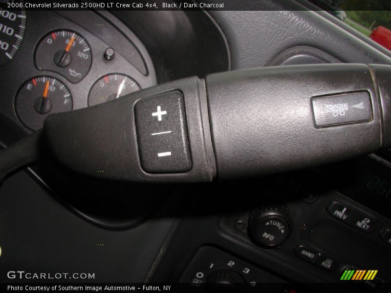 Black / Dark Charcoal 2006 Chevrolet Silverado 2500HD LT Crew Cab 4x4