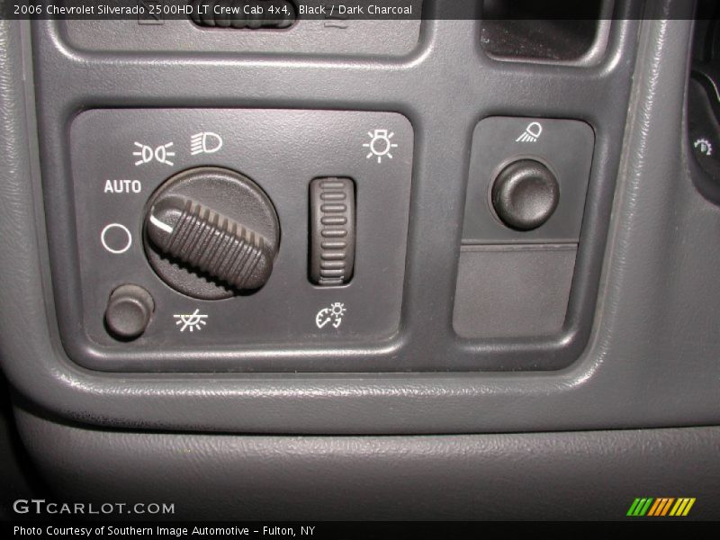 Black / Dark Charcoal 2006 Chevrolet Silverado 2500HD LT Crew Cab 4x4