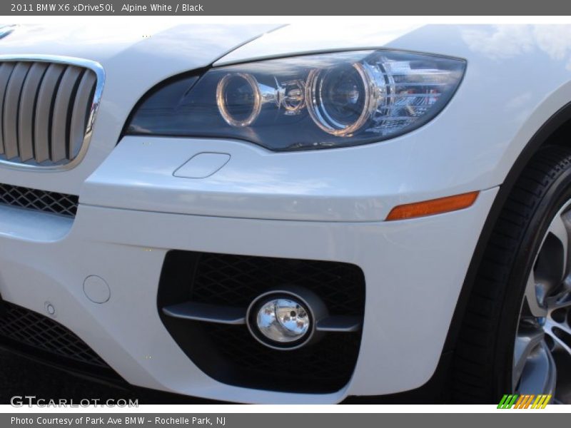 Alpine White / Black 2011 BMW X6 xDrive50i