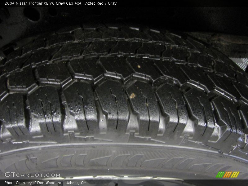 Aztec Red / Gray 2004 Nissan Frontier XE V6 Crew Cab 4x4