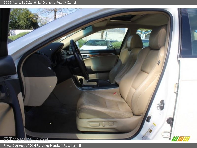 White Diamond Pearl / Camel 2005 Acura TL 3.2