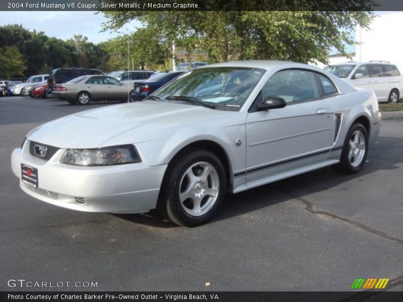 Silver Metallic / Medium Graphite 2004 Ford Mustang V6 Coupe