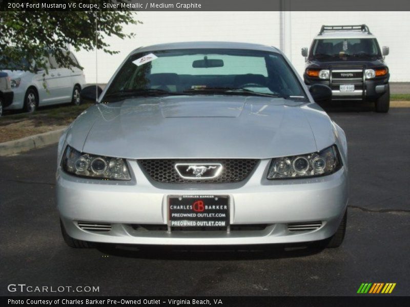 Silver Metallic / Medium Graphite 2004 Ford Mustang V6 Coupe