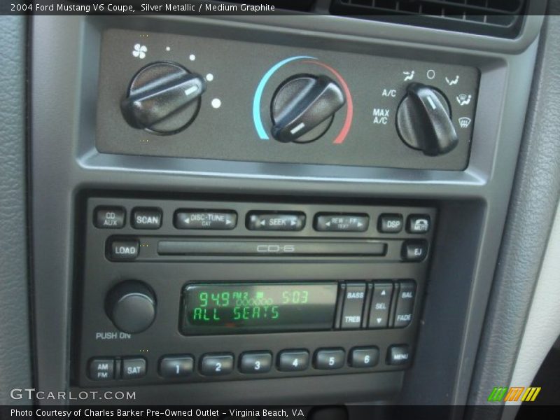 Silver Metallic / Medium Graphite 2004 Ford Mustang V6 Coupe