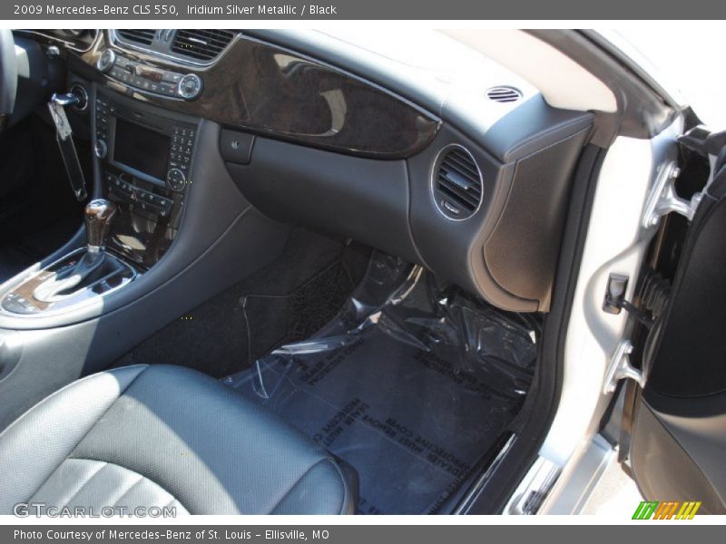 Iridium Silver Metallic / Black 2009 Mercedes-Benz CLS 550