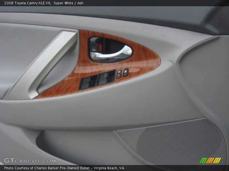Super White / Ash 2008 Toyota Camry XLE V6