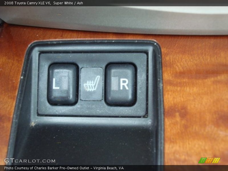 Super White / Ash 2008 Toyota Camry XLE V6