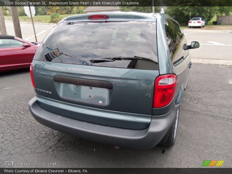 Magnesium Green Pearl / Dark Khaki/Light Graystone 2006 Dodge Caravan SE