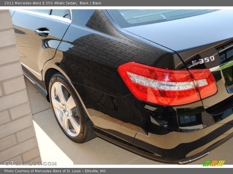 Black / Black 2011 Mercedes-Benz E 350 4Matic Sedan