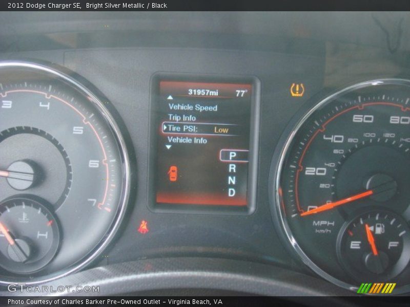 Bright Silver Metallic / Black 2012 Dodge Charger SE
