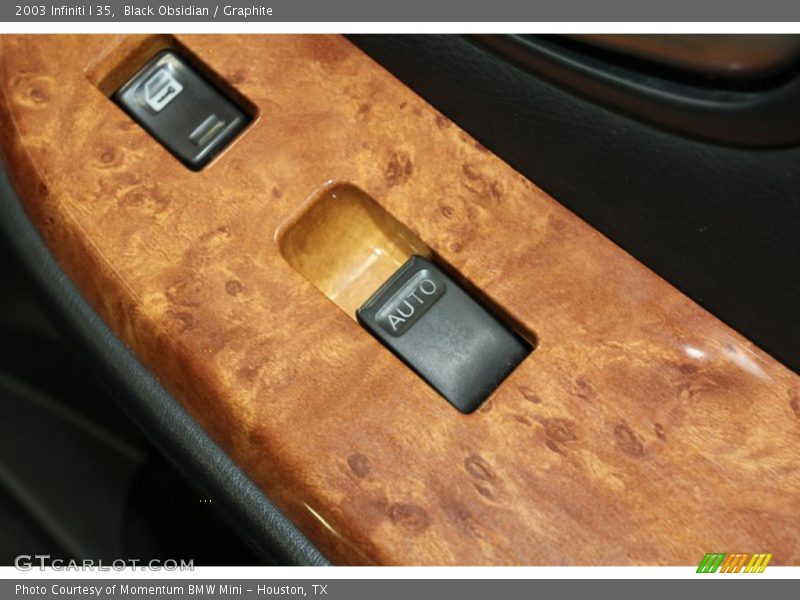 Black Obsidian / Graphite 2003 Infiniti I 35