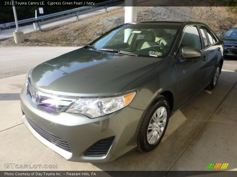 Cypress Green Pearl / Ivory 2012 Toyota Camry LE