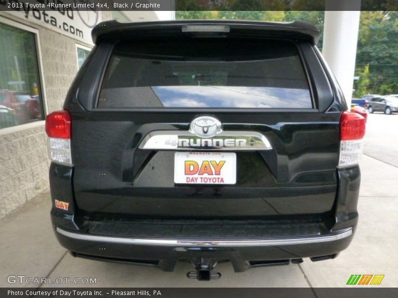 Black / Graphite 2013 Toyota 4Runner Limited 4x4