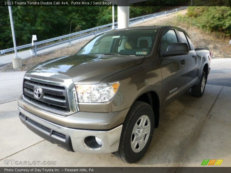 Front 3/4 View of 2013 Tundra Double Cab 4x4