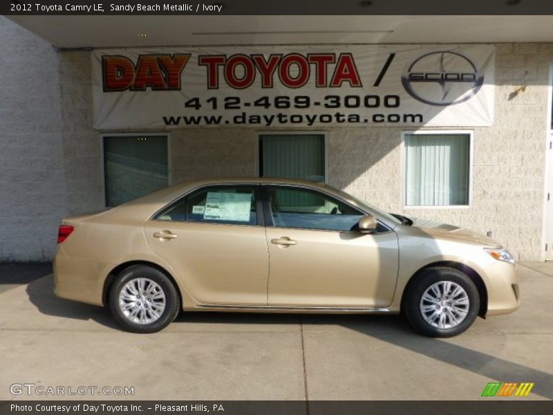 Sandy Beach Metallic / Ivory 2012 Toyota Camry LE
