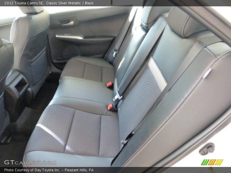 Classic Silver Metallic / Black 2012 Toyota Camry SE