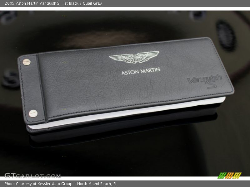 Books/Manuals of 2005 Vanquish S