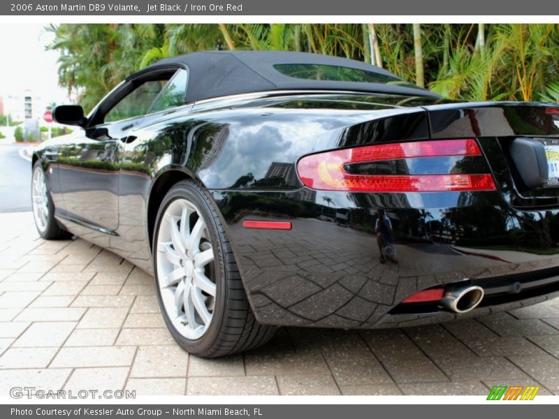 Jet Black / Iron Ore Red 2006 Aston Martin DB9 Volante