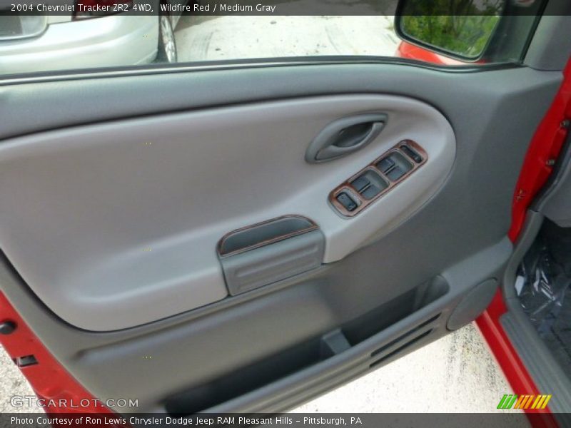 Door Panel of 2004 Tracker ZR2 4WD