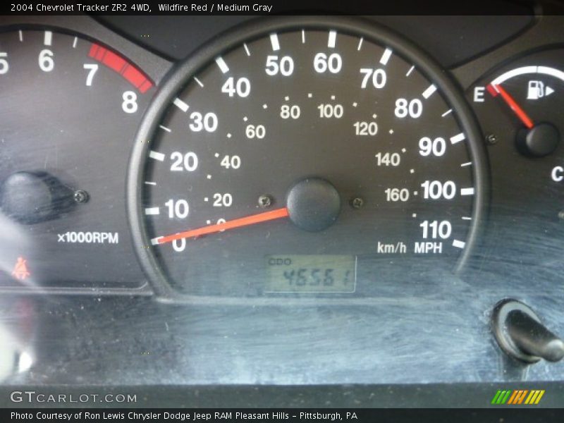 Wildfire Red / Medium Gray 2004 Chevrolet Tracker ZR2 4WD