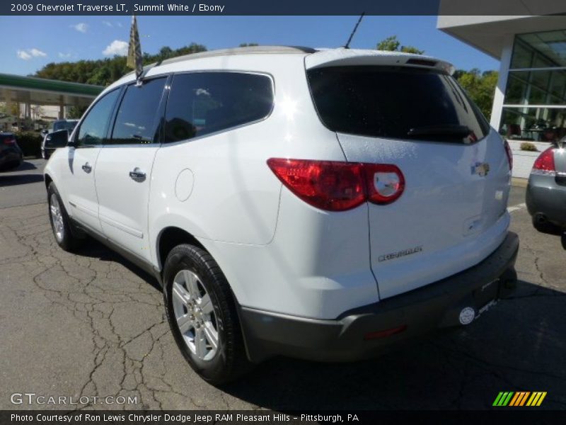 Summit White / Ebony 2009 Chevrolet Traverse LT