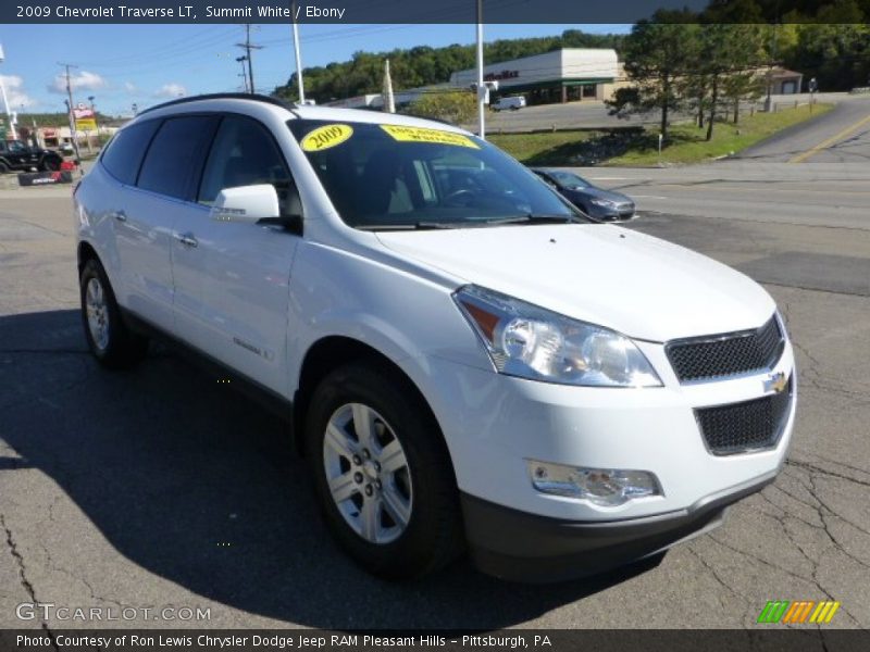 Summit White / Ebony 2009 Chevrolet Traverse LT