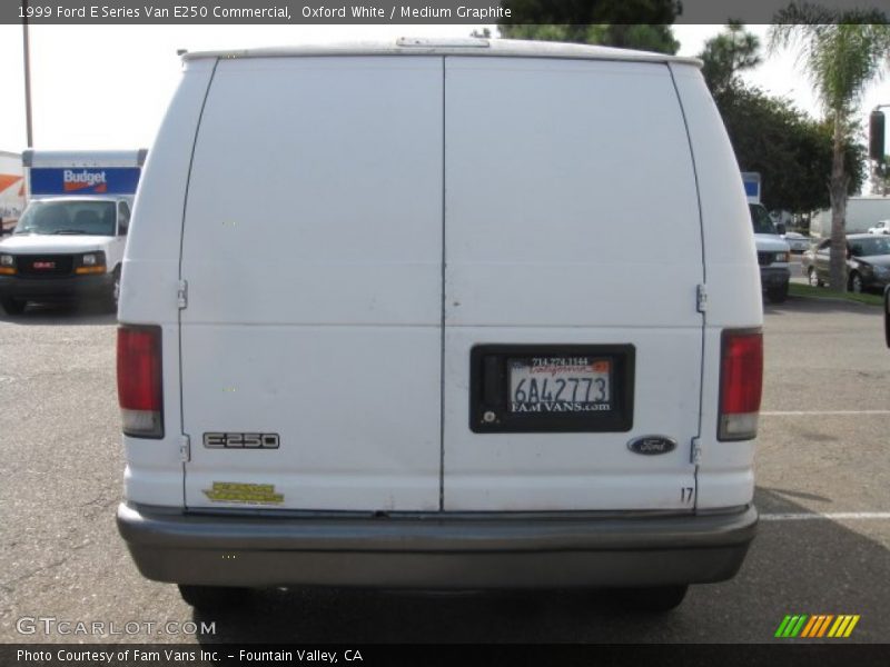 Oxford White / Medium Graphite 1999 Ford E Series Van E250 Commercial