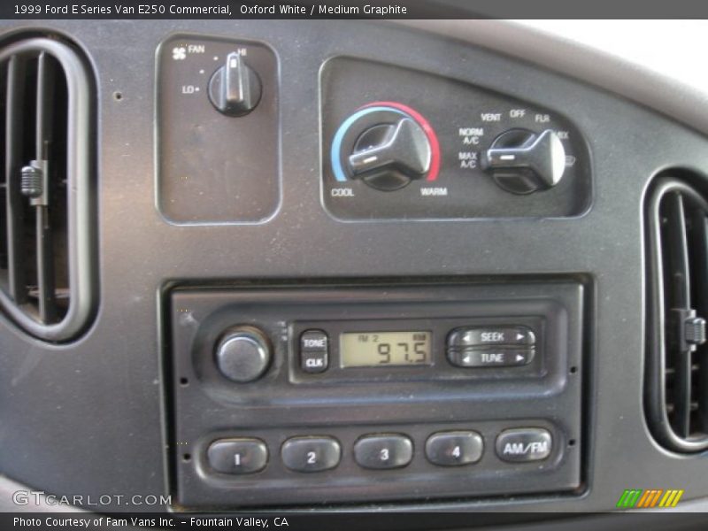 Oxford White / Medium Graphite 1999 Ford E Series Van E250 Commercial