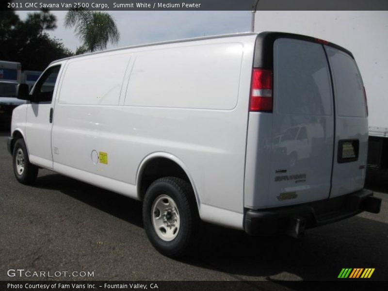 Summit White / Medium Pewter 2011 GMC Savana Van 2500 Cargo