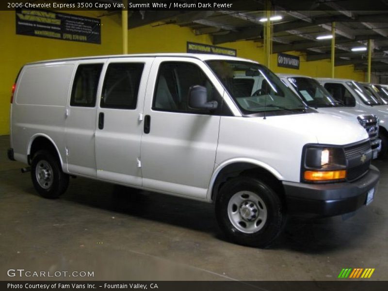 Summit White / Medium Dark Pewter 2006 Chevrolet Express 3500 Cargo Van