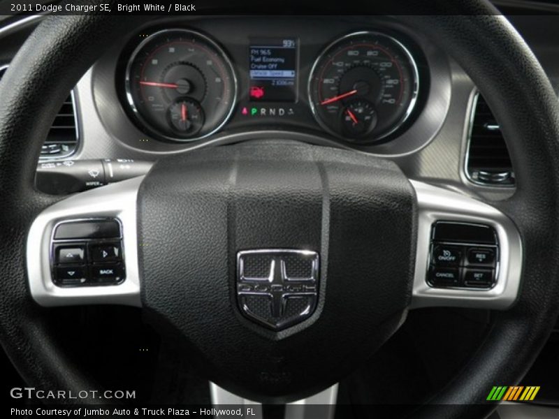 Bright White / Black 2011 Dodge Charger SE
