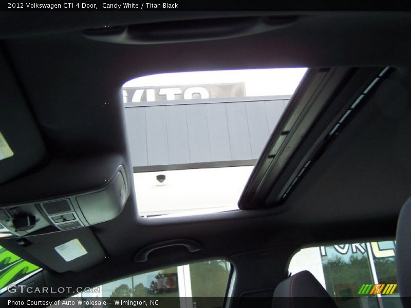 Candy White / Titan Black 2012 Volkswagen GTI 4 Door