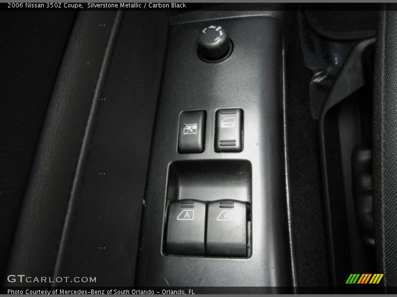 Silverstone Metallic / Carbon Black 2006 Nissan 350Z Coupe
