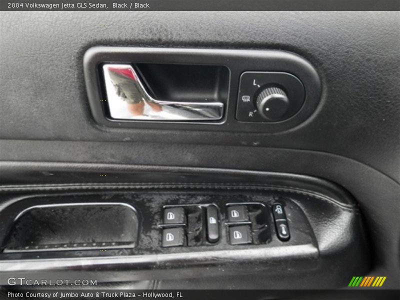 Black / Black 2004 Volkswagen Jetta GLS Sedan