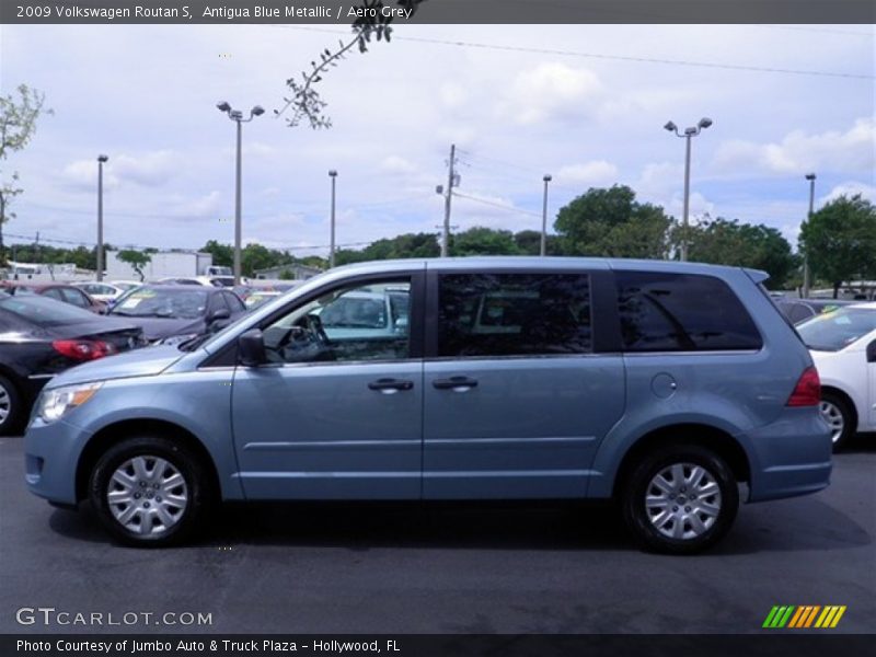 Antigua Blue Metallic / Aero Grey 2009 Volkswagen Routan S