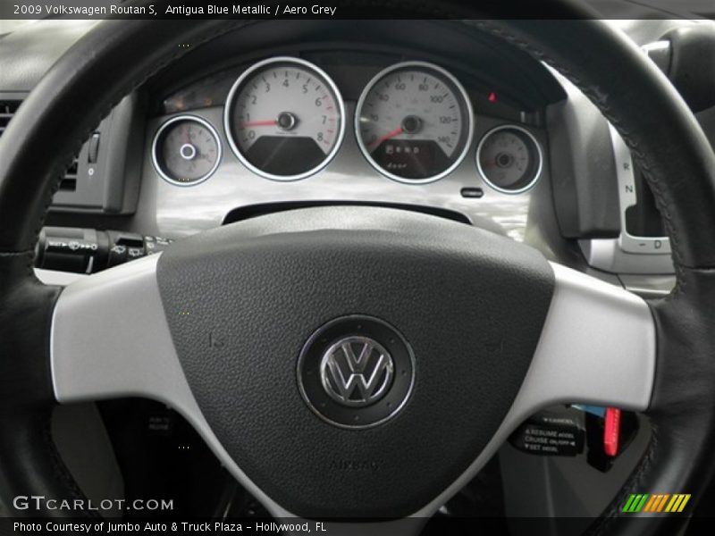 Antigua Blue Metallic / Aero Grey 2009 Volkswagen Routan S