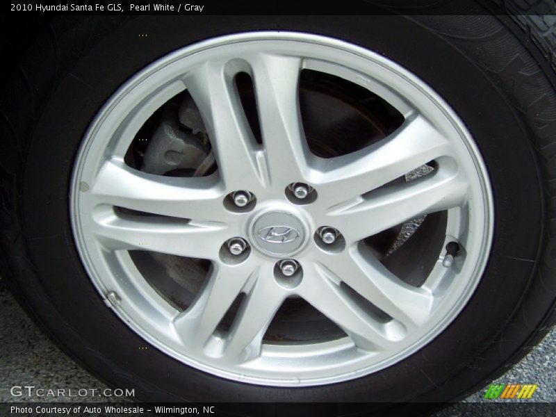 Pearl White / Gray 2010 Hyundai Santa Fe GLS