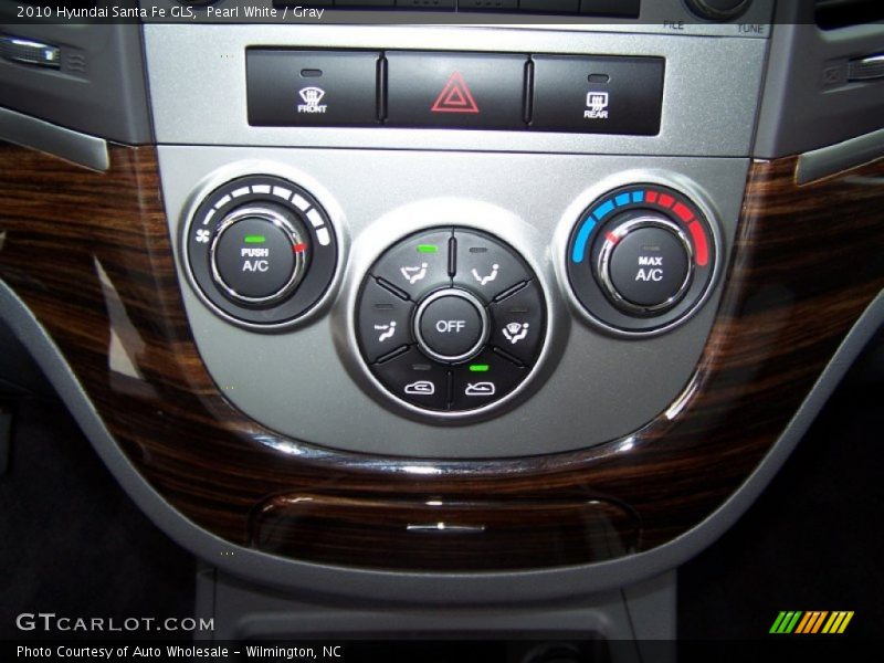Pearl White / Gray 2010 Hyundai Santa Fe GLS
